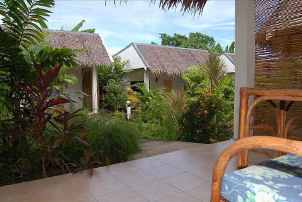 Marcosas Cottages Resort Moalboal Exterior photo